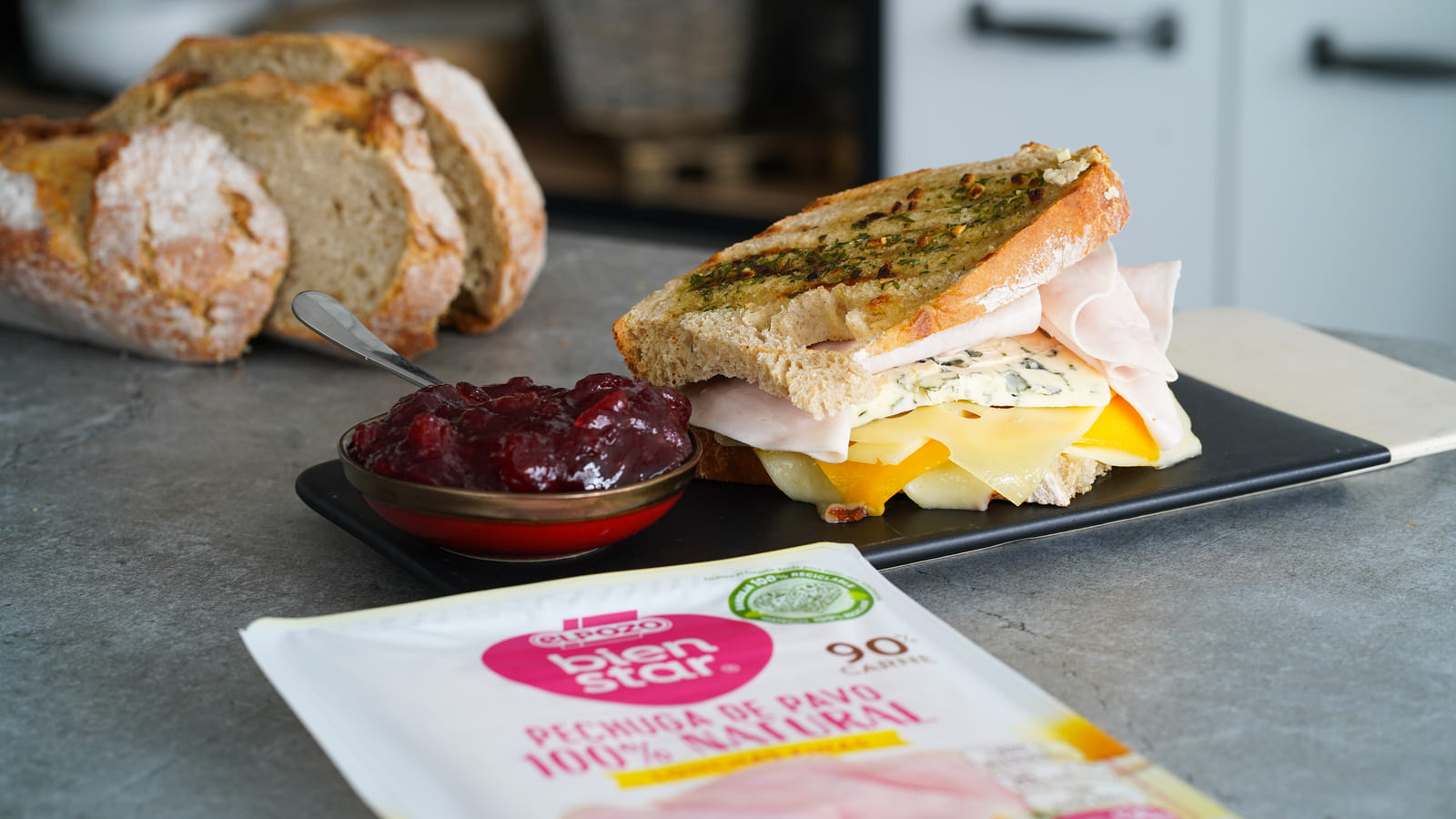 ELPOZO - Sándwich 4 quesos con pavo en airfyer: receta fácil y rápida