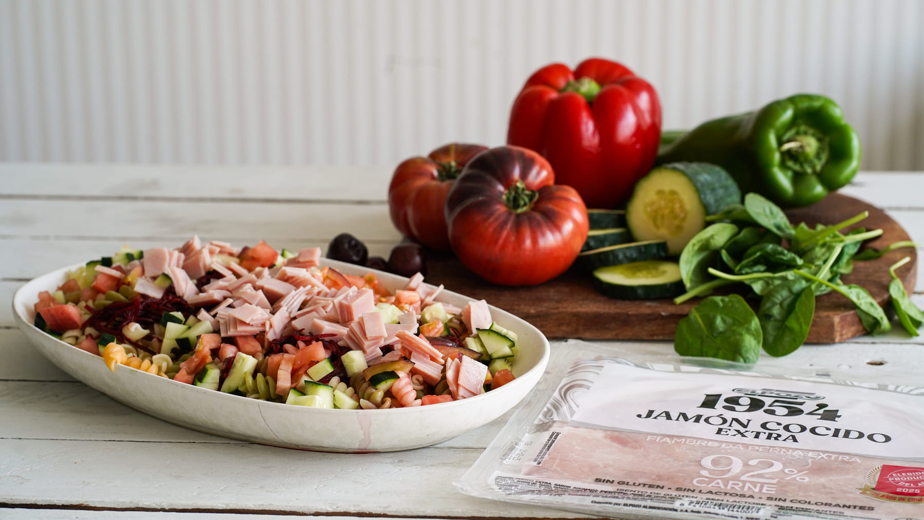 Ensalada de pasta fría con jamón cocido extra y verduras de verano - ElPozo Cocina